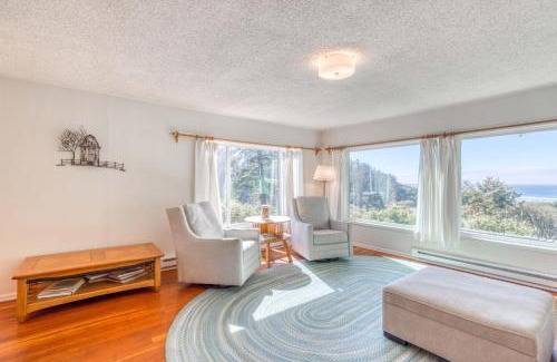 Neahkahnie Beach Casa | Bamboo House - Meredith Lodging