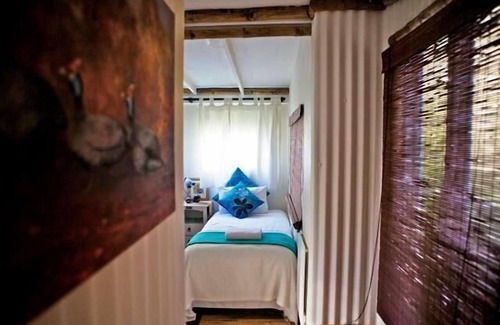 Hunter's Home Casa | Bamboo, The Guest House