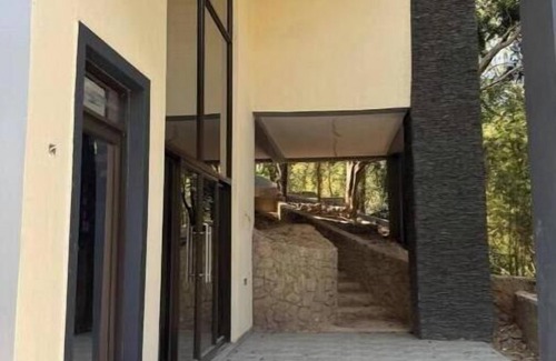 Harare Apartamento | Bamboo-view Breeze Nest