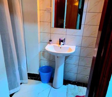 Bamburi Apartamento | Bamburi 1BR