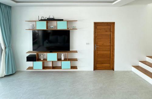 Bang Po Villa | Ban Tai Sunny Villa, 3 Bdr