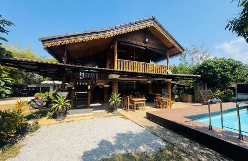 Vang Vieng Cama Y Desayuno | Ban Villa PhaSouk