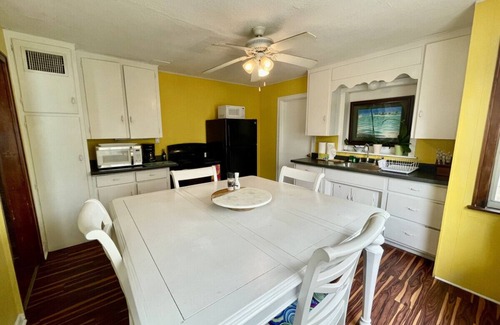 Orlando Beach Casa | Banana River Cabin - 3 Bed/2 Bath Riverfront Home