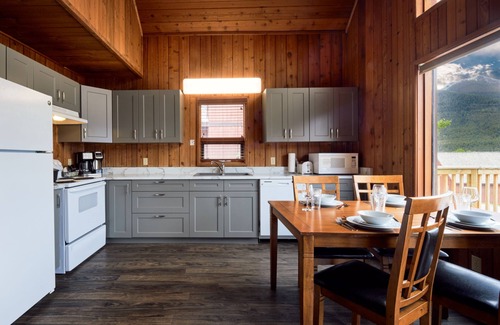 Canmore Cabina | Banff Gate Mountain Resort
