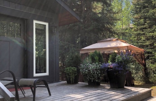 Banff Apartamento | Banff's Finest Guest Studio!