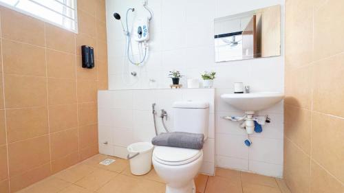Kajang Apartamento | Bangi Avenue, 43000 Kajang Fully Air-Con Homestay