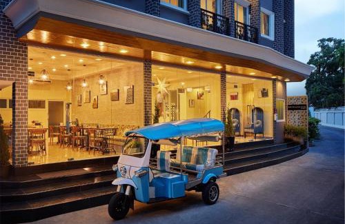 Bang Kho Laem Hotel | Bangkok River Loka Hotel
