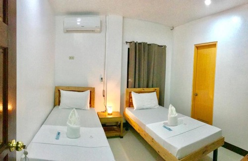Coron Town Proper Casa | Bangles Homestay