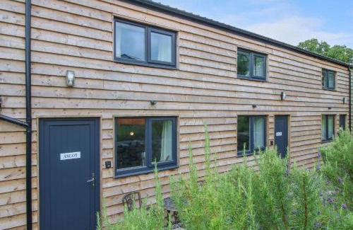 Overton-on-dee Casa | Bangor