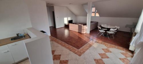 Vozdovac Apartamento | Banjica kuća apartman