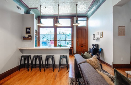 Marthasville Casa | Bank Haus - Destacado en USA Today Travel - Bodegas, Katy Trail, Se admiten perros