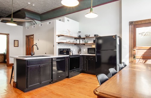 Marthasville Casa | Bank Haus - Destacado en USA Today Travel - Bodegas, Katy Trail, Se admiten perros