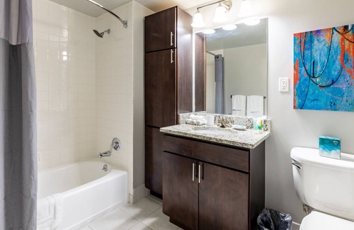 White Plains Apartamento | Bank Street Apartments