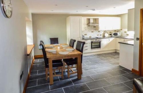 Crowdecote Casa | Bank Top