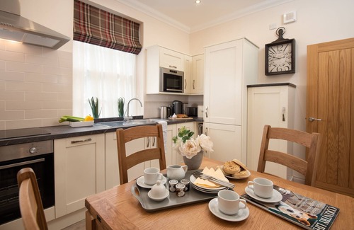Gattonside Apartamento | BANK VIEW - in the pretty market town of Melrose, near to the countryside