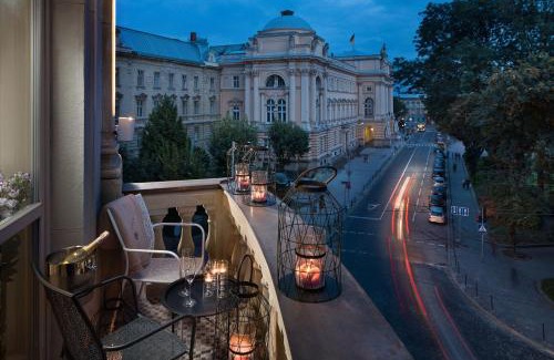Lviv City Center Hotel | BANKHOTEL