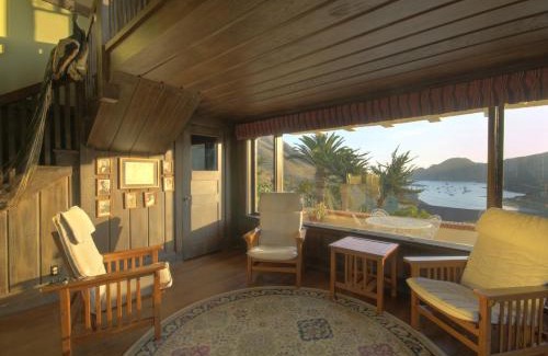 Two Harbors Cama Y Desayuno | Banning House of Two Harbors