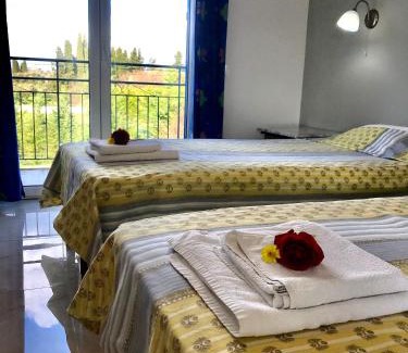 Roda Apartamento | Banos Apartment 2 bed rooms and Swimming Pool near the beach