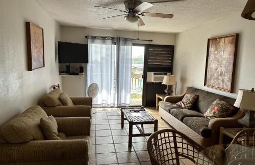 Nawiliwili Apartamento | Banyan Harbor K132 At Kalapaki Beach Condo