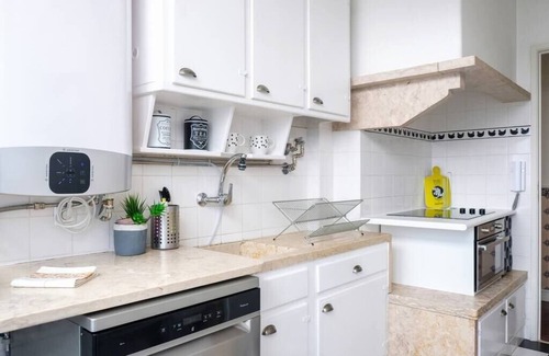 Alto do Pina Apartamento | Barão Apartment by Trip2Portugal