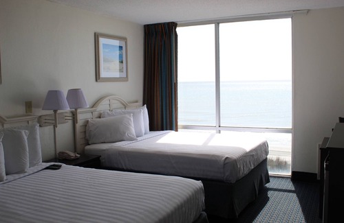 Downtown Myrtle Beach Hotel | Bar Harbor