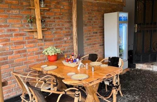 Arusha Cama Y Desayuno | Baraka Home