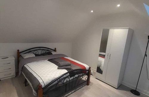 Docklands Casa | Baraka House Royal Victoria