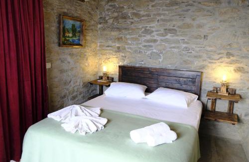 Kithira Casa | Barbacane