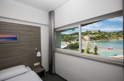 Piran Hotel | Barbara Piran Beach hotel