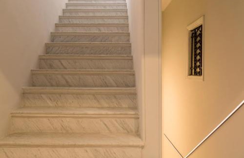 Rione II Trevi Hotel | Barberini Retreat