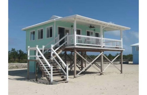 Codrington Condominio | Barbuda Cottages 1 Bed ( Purple) Beachfront Villa