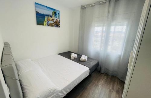 Sant Marti Apartamento | Barca 5 NEW BEACH APARTMENT