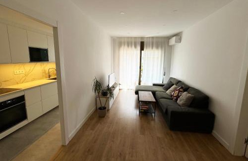 Gava Apartamento | Barcelona a 20 minutos en piso reformado y soleado
