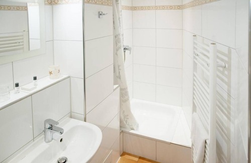 Dusseldorf Old Town Cama Y Desayuno | Barcelona Bed & Breakfast