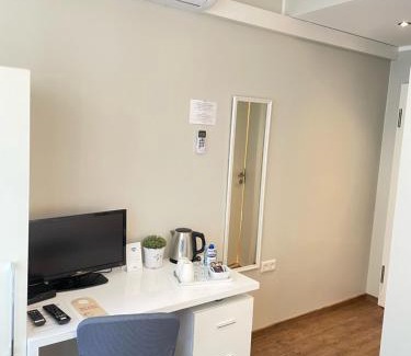 Dusseldorf Old Town Hotel | Barcelona Bed & Breakfast