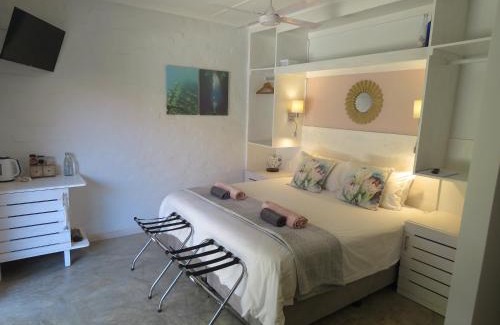 Scottburgh Cama Y Desayuno | Bare Feet Retreat B&B