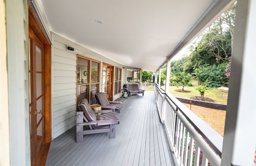 Maleny Casa | Bare Foot Luxury, a minutos del centro de Maleny
