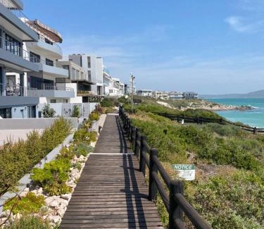 Calypso Beach Casa | Barefoot at Calypso Beach