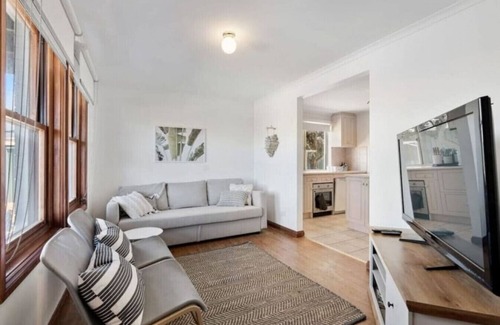 Middleton Casa | Barefoot Bungalow Middleton Escape