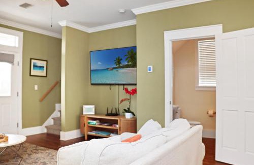 Port St. Joe Casa | Barefoot Cottage B49 - Seabbatical by Pristine Properties Vacation Rentals