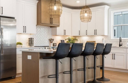 Winchester Casa | Barefoot Dreams w/Flat Lot, Pool, Paddleboards