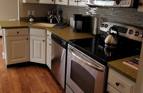 Seaglass Village Cabaña | Cute year round duplex unit with bonus private living room - Comes with golf cart!