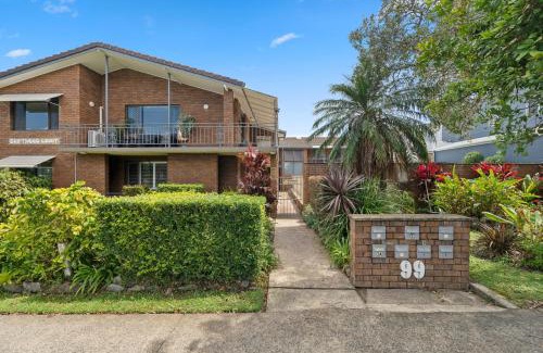 Sawtell Casa | Barefoot On First - Pool, Beach, Family - Friendly