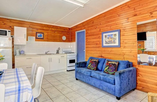Bargara Hotel | Bargara Gardens Motel & Holiday Villas