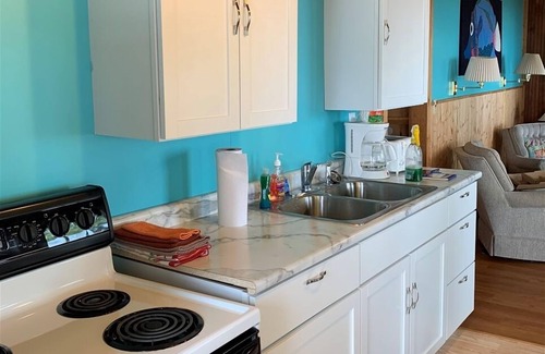 La Pointe Casa | Barge Bay - Home with 400 Feet of Sand Beach Steps Away!