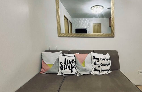 Mandurriao Apartamento | Barkada Getaway Near Esplanade