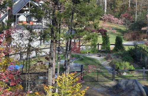 Haywood Casa | Barn Apartment on Farm Near Old Rag and Shenandoah National Park