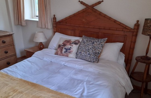 Halesworth Casa | Barn conversion close to pretty market towns of Halesworth and Southwold, tennis