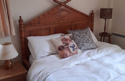 Halesworth Casa | Barn conversion close to pretty market towns of Halesworth and Southwold, tennis