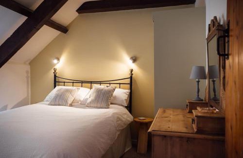 Haverfordwest Casa | Barn Cottage - Family-Friendly Cottage with Heated Indoor Pool